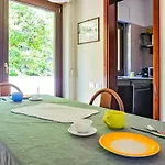 Апартаменты Villa Bellavista With Private Dock And Parking *