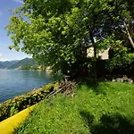 Daire Villa Bellavista With Private Dock And Parking Lenno
