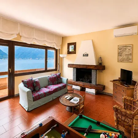 Bellavista With Private Dock And Parking Appartement