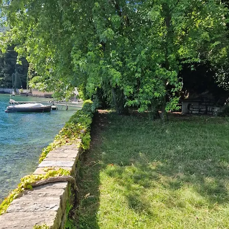 Bellavista With Private Dock And Parking Appartement *